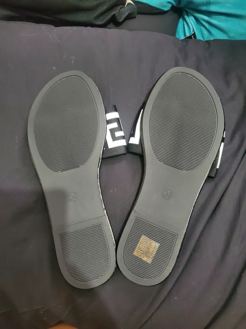 Women's Black & White Slide Sandals